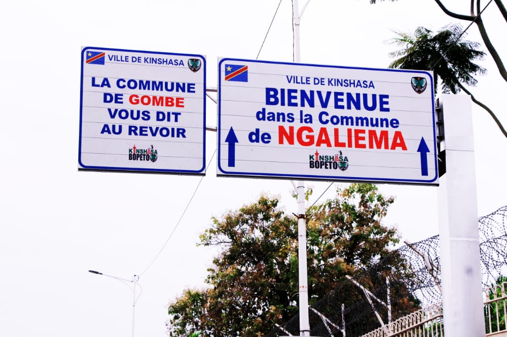 Le Gouverneur Gentiny Ngobila donne le go à l’opération d’immatriculation des parcelles et avenues de Kinshasa