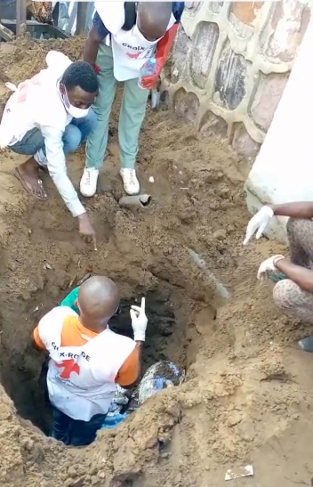 Tragédie à Kinshasa: un chauffeur tue sa patronne et l’enterre dans sa propre parcelle