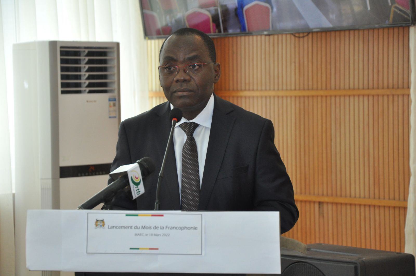 Bénin: le ministre Aurélien Agbenonci lance le mois de la Francophonie