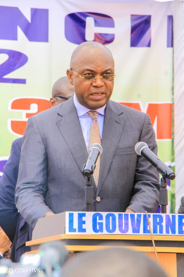 Le Gouverneur Ngobila lance la campagne de déclaration et de paiement de l’impôt foncier et l’impôt sur les revenus locatifs exercice 2022