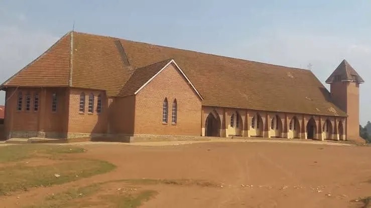 Nord-Kivu : incursion des assaillants dans une paroisse catholique, Mgr Sikuli Paluku parle d’un « acte de sacrilège »