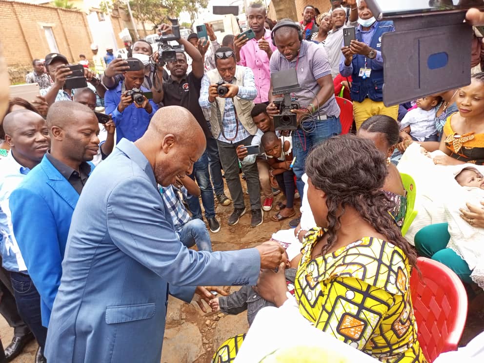 Sud-Kivu : Le ministre provincial de la santé lance officiellement la campagne de vaccination contre la poliomyélite
