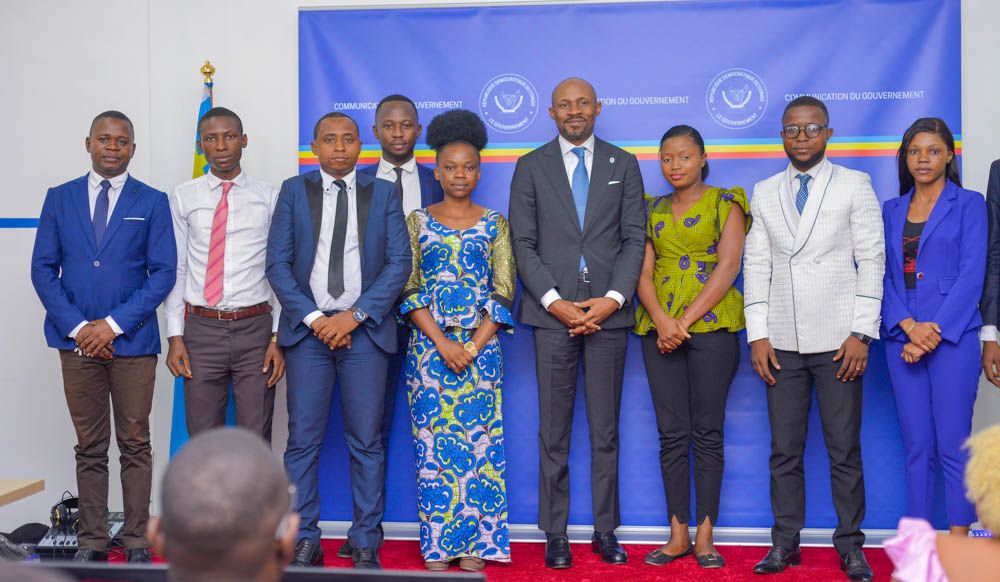 Patrick Muyaya promet un espace de diffusion exclusive à la Rtnc au nouveau Comité d’étudiants de la RDC