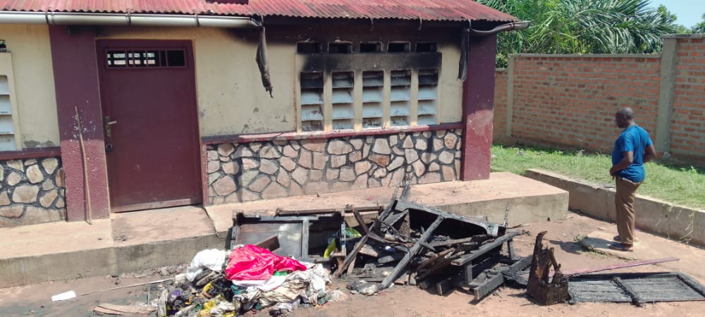 Kananga: La sacristie de l’église catholique Saint Eloi Bikuku incendiée, des objets sacrés emportés