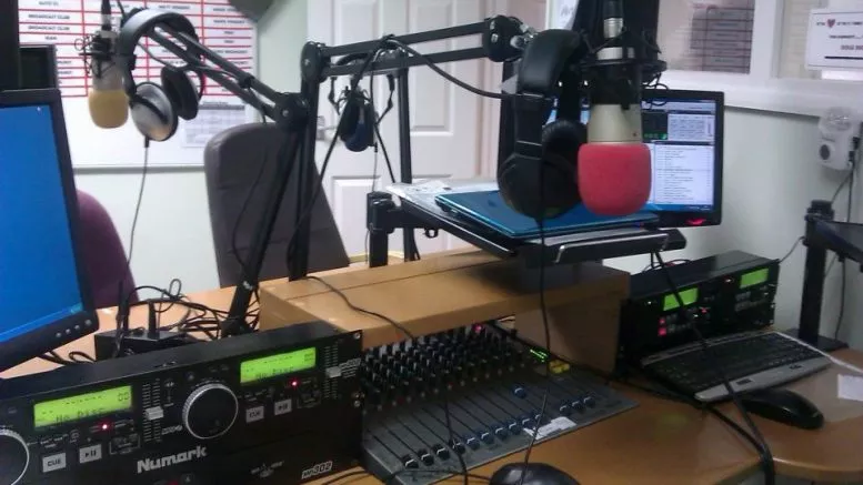 Lomami : JED s’insurge contre la suspension des activités de la Radio « Tokomi Wapi » à Kabinda