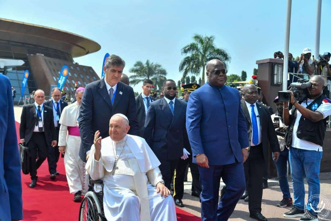 Pape François a quitté Kinshasa, satisfait de sa mission pastorale en RDC