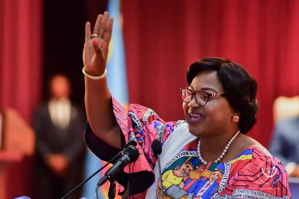 8 mars 2023 : La ministre du Genre, Gisèle Ndaya haut la main gagne le pari du premier dialogue de Félix Tshisekedi avec les femmes