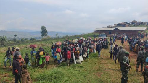 Crise humanitaire à l’Est de la RDC : « la réponse n’est pas à la hauteur des besoins. Pourtant, ce ne sont pas les organisations humanitaires qui manquent », estime MSF