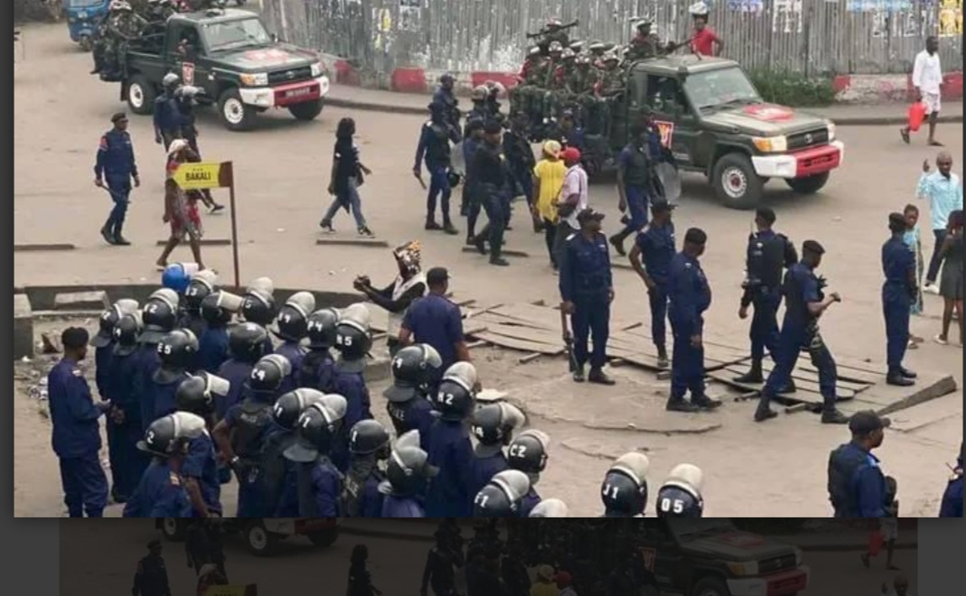 Bilan des marches à Kinshasa :  27 policiers blessés, 1 journaliste blessée, 3 policiers et 14 civils aux arrêts (Kasongo Kitenge Sylvano)