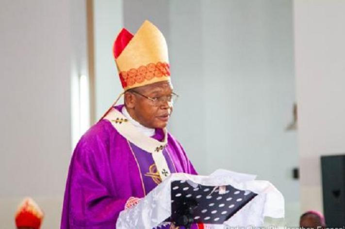 Le cardinal Fridolin Ambongo félicite les organisateurs des 9èmes jeux de la Francophonie de Kinshasa