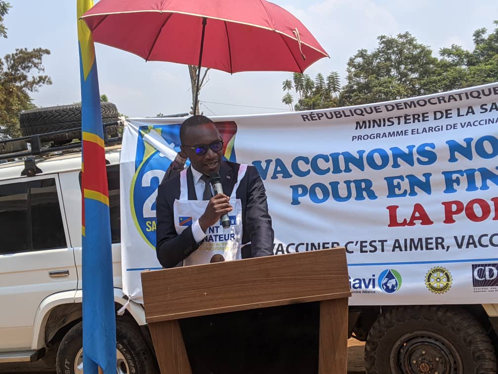 Sud-Kivu : Le vice-gouverneur lance une nouvelle campagne de vaccination contre la poliomyélite dans les 34 zones de santé