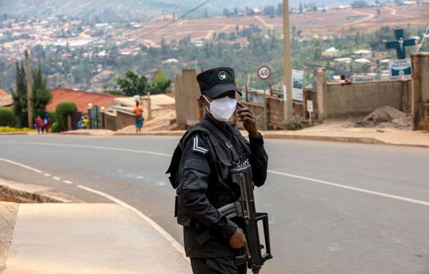 Rwanda : Plus de dix cadavres étaient enterrés dans sa cuisine, un tueur en série présumé arrêté