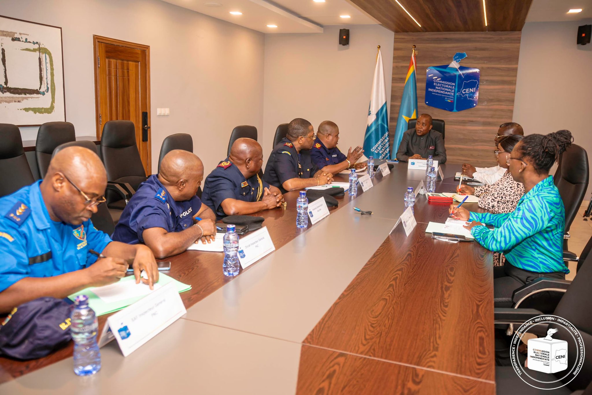 RDC-Processus électoral: Denis Kadima échange avec l’Inspecteur général de la PNC, Patience Mushid Yav