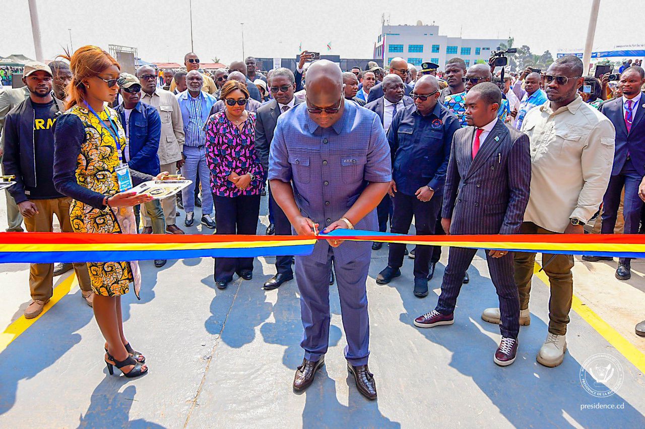 Renové par la DGDA grâce à la touche féminine de la PDG de TRAFIGO SARL, le poste douanier pimpant neuf de Kasumbalesa inauguré par le Chef de l’Etat, Félix Tshisekedi