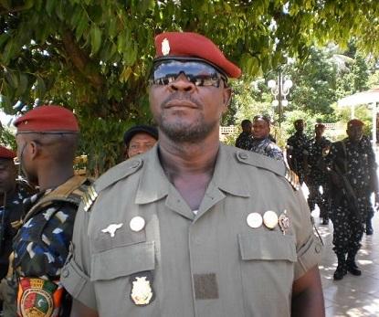 Guinée: Traque du fugitif Claude Pivi, sa famille sous haute surveillance