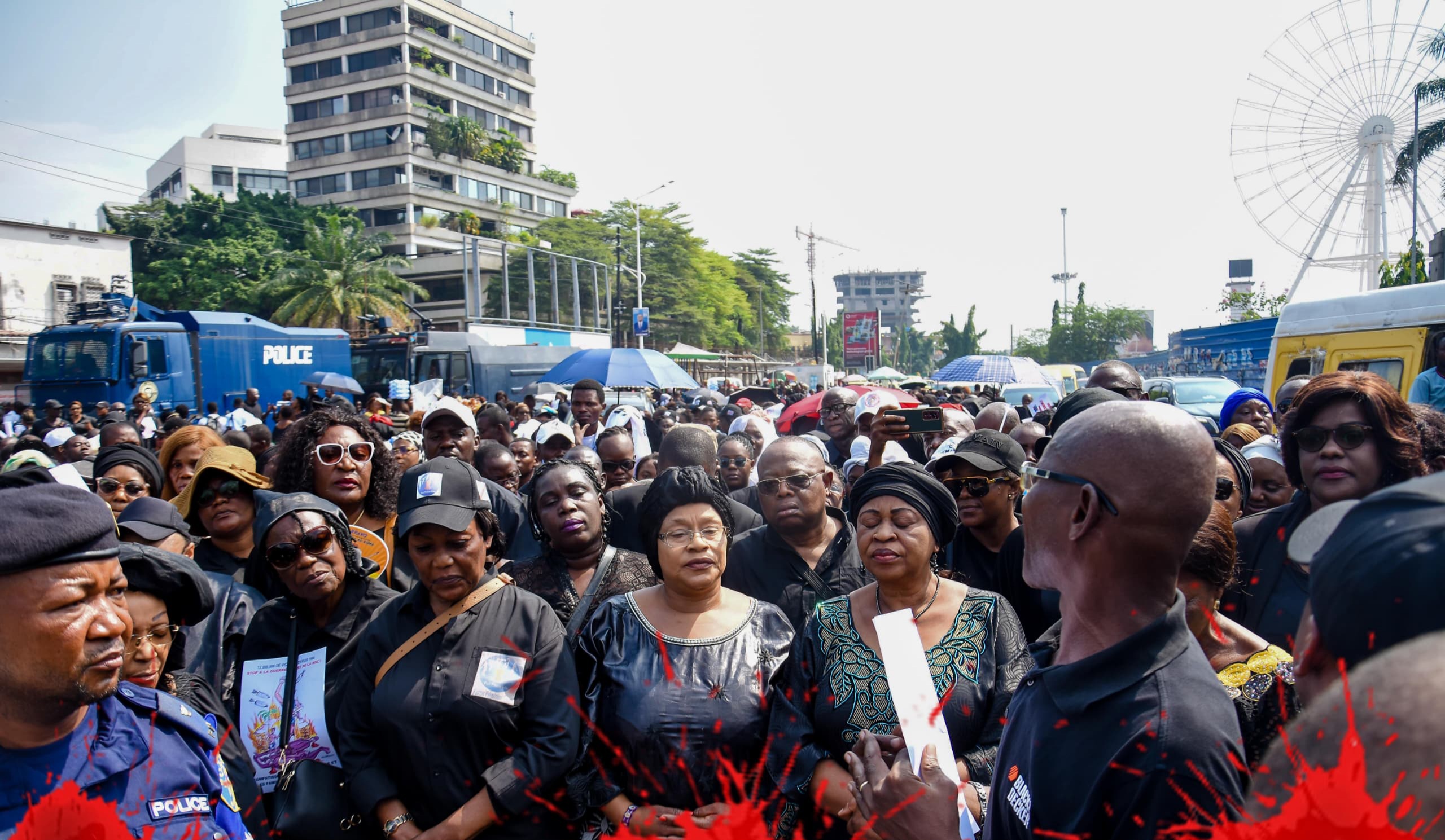 A la première ligne de la marche pour la paix avec toutes les femmes mobilisées, Mireille Masangu réussit son pari