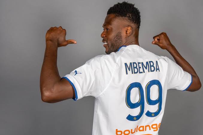 Chancel Mbemba devient le défenseur ayant marqué le plus de buts avec Marseille en Coupe d’Europe