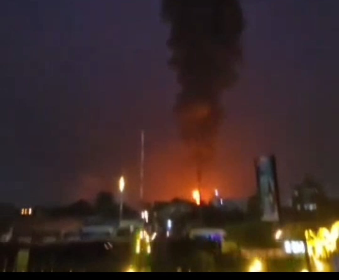 Panique à Limete : un dépôt de carburant ravagé par un violent incendie