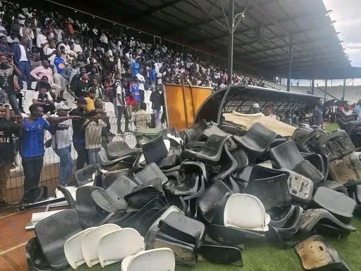 Illicocash Ligue 1 : Chaos à Lubumbashi, le derby Mazembe-Lupopo tourne au drame