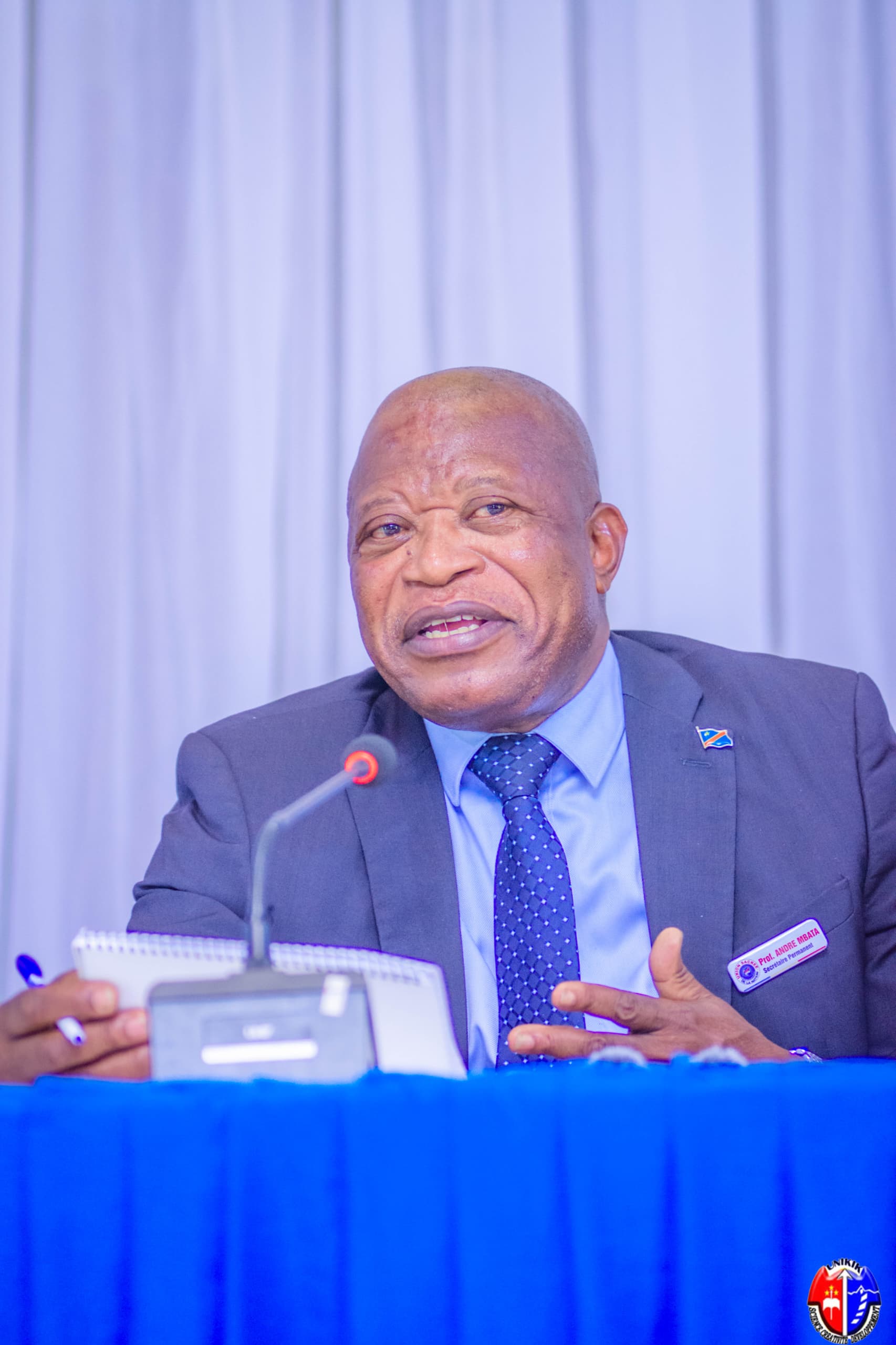 RDC: le professeur André Mbata éclaire la problématique de la séparation des pouvoirs en Afrique