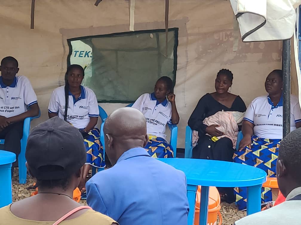 Beni : cinq patients guéris d’Ebola, dont un nouveau-né de 14 jours, quittent le CTE