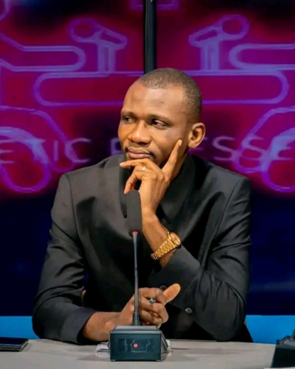 Médias : Gauthier Sey retrouvé aux Cliniques Ngaliema, Netic News dément son arrestation